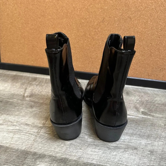 Monki Patent Leather Black Chelsea Boot in Size EU 38 / US 7 - Picture 4 of 7